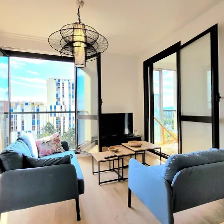 Apartment Privative Dans Un Integralement Equipe