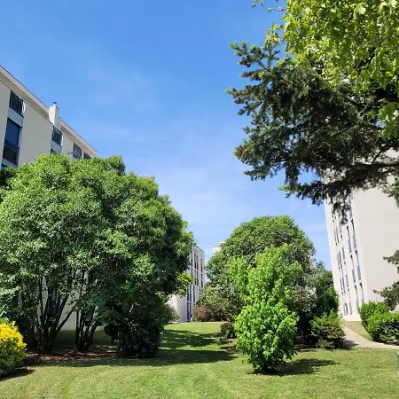 Privative Dans Un Integralement Equipe Apartment