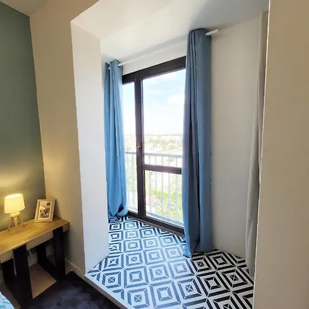Privative Dans Un Integralement Equipe Apartment *